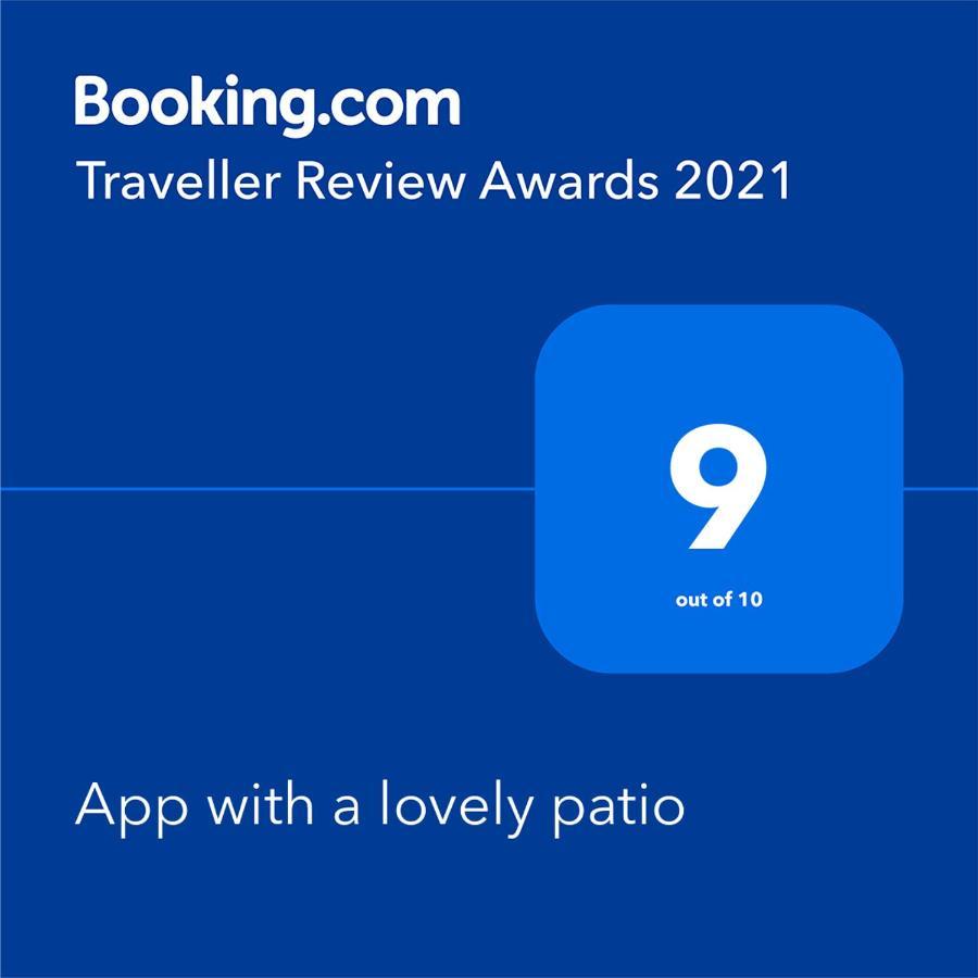 App With A Lovely Patio Leilighet Mali Lošinj Eksteriør bilde